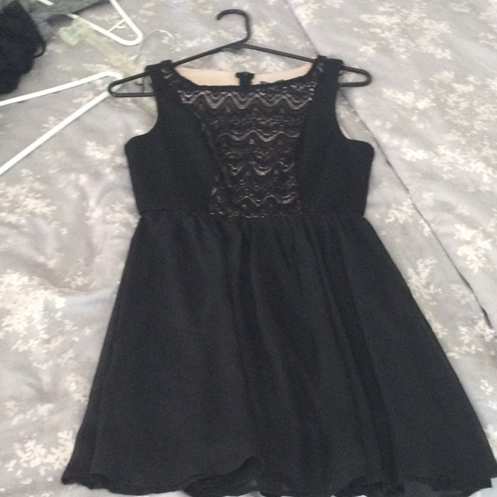 Black lace dress